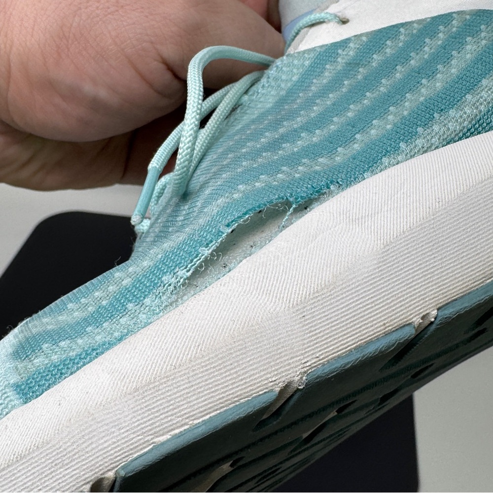 Saysh One Sneakers with ripped side AS-IS FemiformityFIT